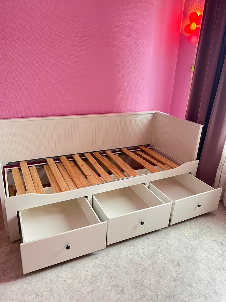 Bed, Kinderen en Baby's, Kinderkamer | Bedden, Zo goed als nieuw, Ophalen