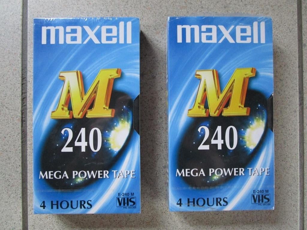 2 NIEUWE ongebruikte MAXELL VHS videocassettes M-240, Cd's en Dvd's, Alle leeftijden, Ophalen of Verzenden, Nieuw in verpakking