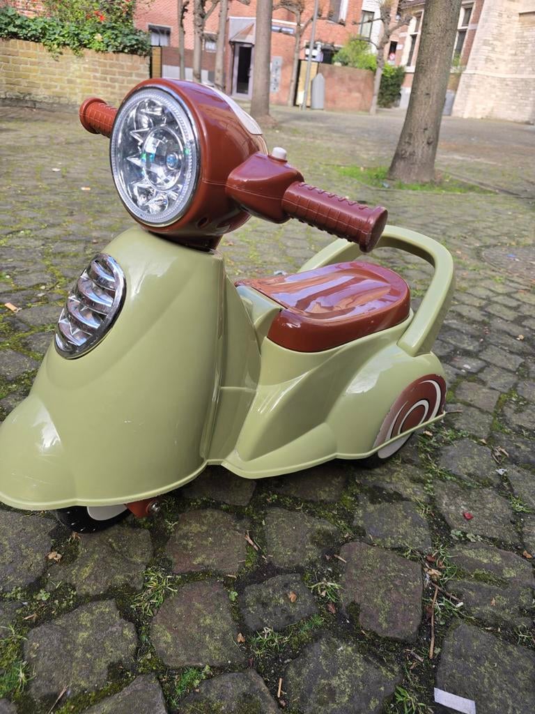 Bandits and Angels Riding Car Retro Scooter, from 1 Year (Gr, Kinderen en Baby's, Speelgoed | Buiten | Accuvoertuigen, Ophalen
