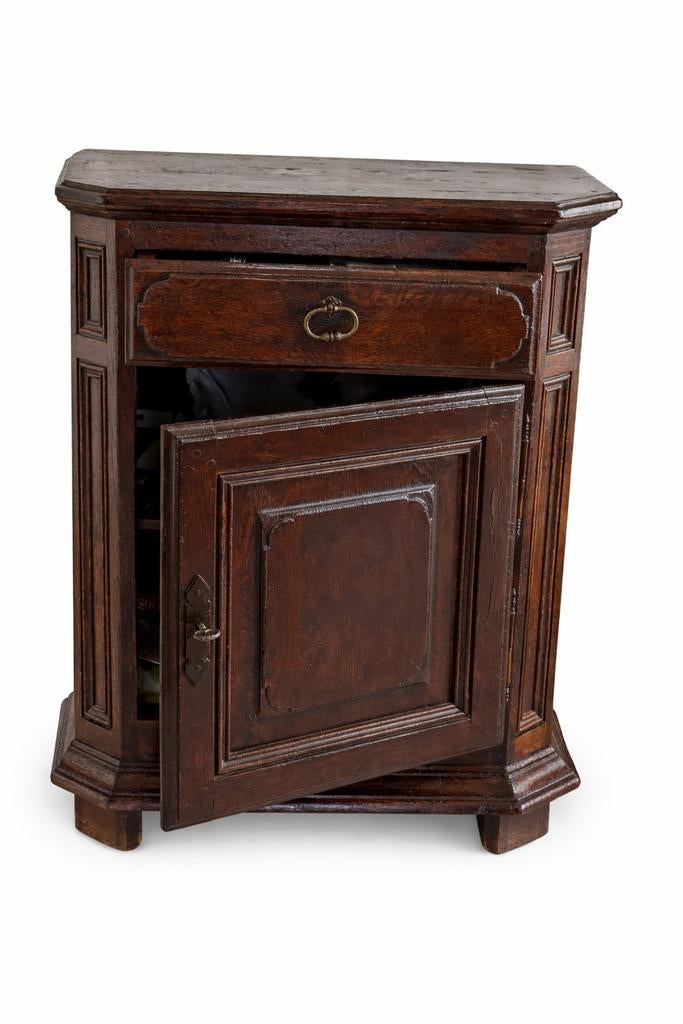 Armoire vintage en bois massif - tiroir + rangement - person, Maison & Meubles, Enlèvement