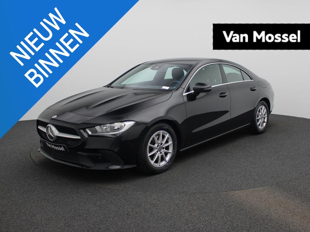 Mercedes-Benz CLA CLA 180 d Essential Line NAVI | CAMERA | Z, Stof, Gebruikt, Zwart, 4 cilinders