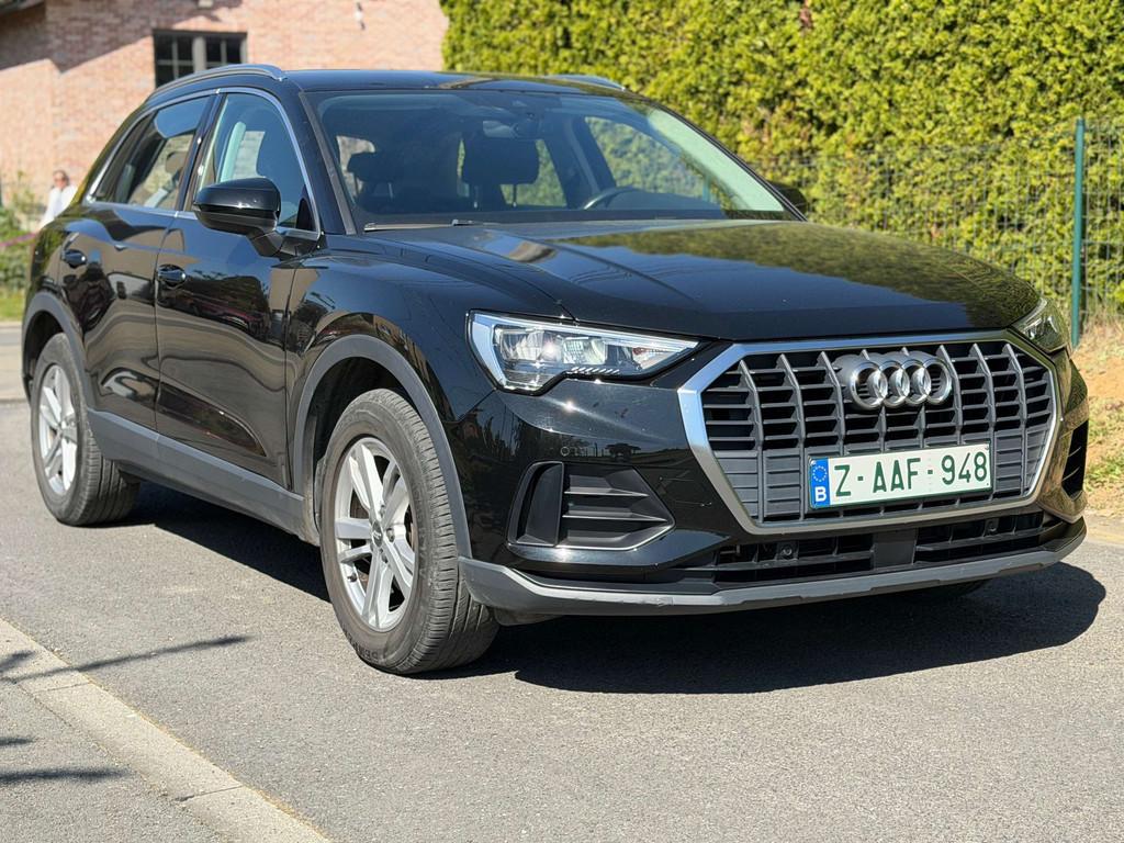 Audi Q3 Q3 35 TDi Business Edition Advanced S tron., Stof, Gebruikt, 4 cilinders, Zwart