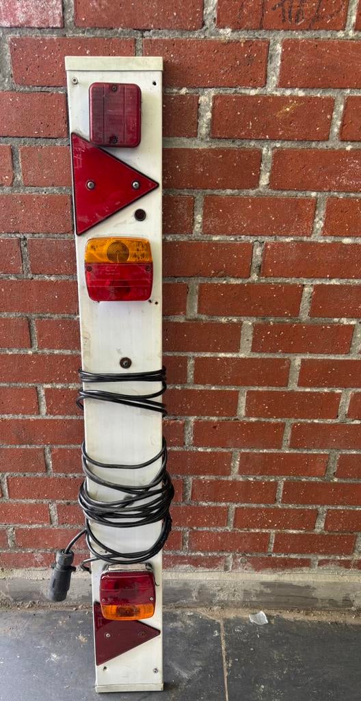 Aanhangwagen lichtbalk, Ophalen