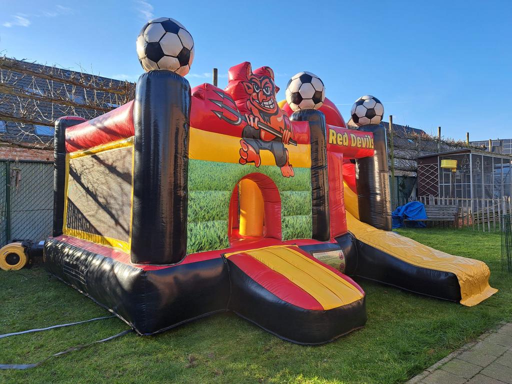 Red Devil springkasteel, Kinderen en Baby's, Speelgoed | Buiten | Springkussens, Zo goed als nieuw, Ophalen