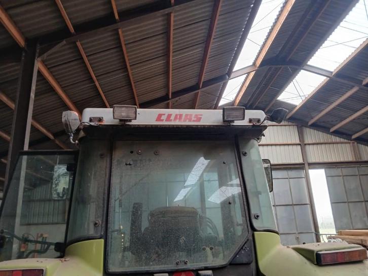 Tracteur agricole équipé d'un chargeur, Zakelijke goederen, Landbouw | Tractoren, 5000 tot 7500, Renault, 80 tot 120 Pk, Gebruikt