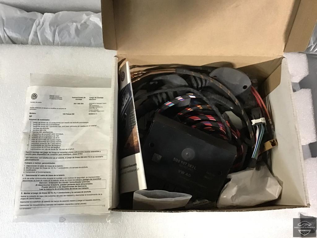 VW Passat B8 2014-2024 Trekhaak Module Kabel Set 3G1055204, Auto-onderdelen, Gebruikt, Volkswagen, Volkswagen AG, Vw@volkswagen.de