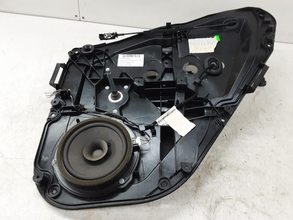 RAAMMECHANIEK RECHTS ACHTER Ford Fiesta 6 (JA8), Gebruikt, Mevr. I. Hauben, Ford, Rue de l'Espoir 34 34
4030  GRIVEGNÉE, BE