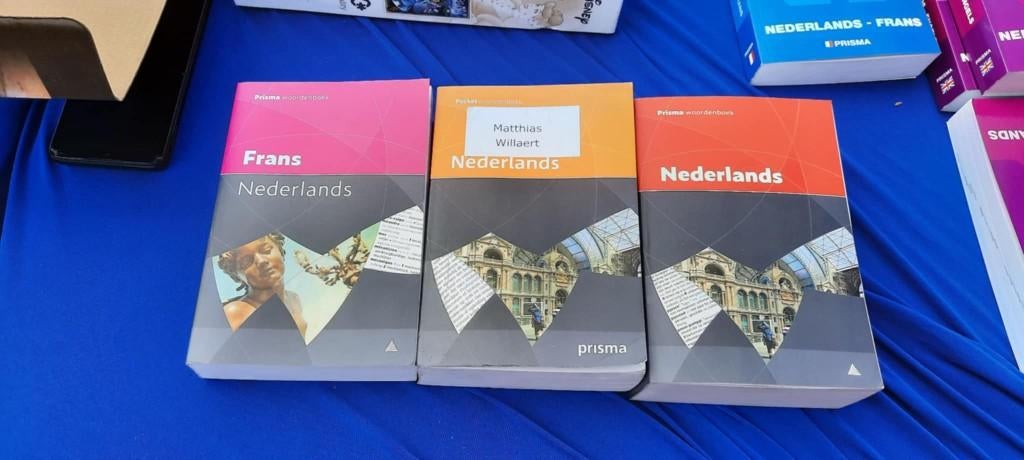 woordenboeken, Livres, Dictionnaires, Enlèvement ou Envoi, Comme neuf, Autres langues