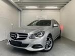 Mercedes-Benz - E200BT - Automaat - Avantgarde, Auto's, Mercedes-Benz, Achterwielaandrijving, 4 cilinders, Leder en Stof, Zilver of Grijs