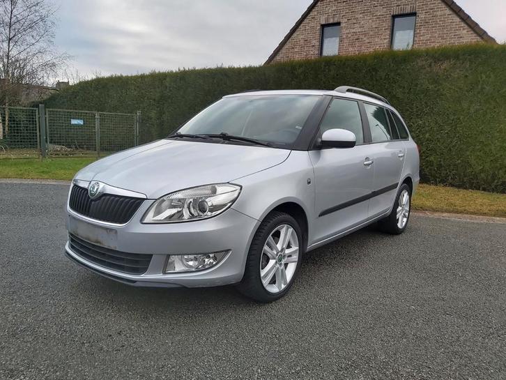 Petite break : Skoda Fabia 1.6 tdi Euro 5 de 2012, ct vente, Auto's, Skoda, Particulier, Fabia, ABS, Airbags, Airconditioning