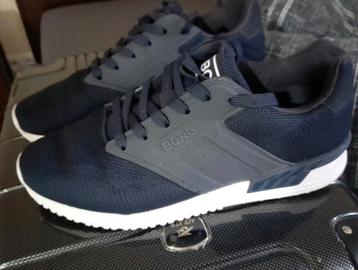 Sportschoenen nieuw  beschikbaar voor biedingen