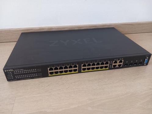 GS 2220-28, Computers en Software, Netwerk switches, Zo goed als nieuw, Ophalen