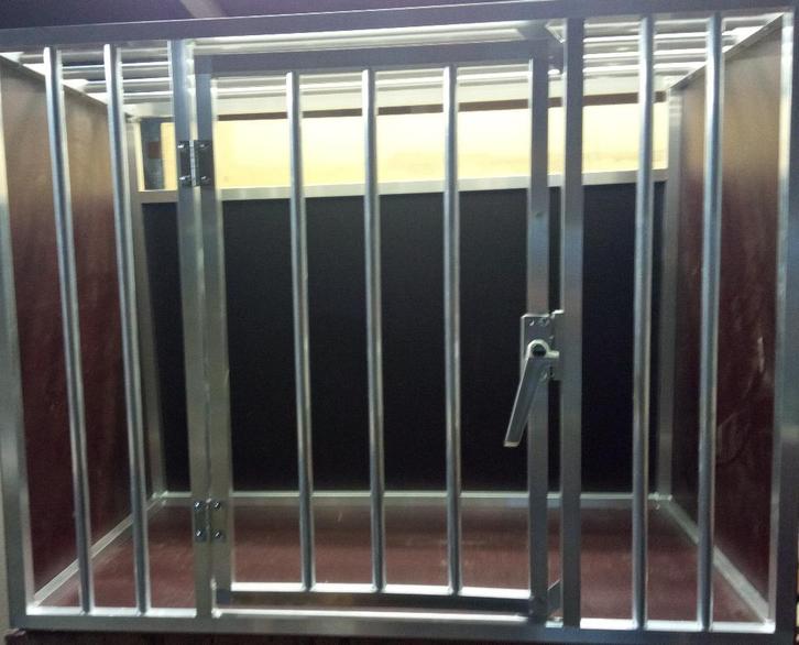 Honden benchen, Dieren en Toebehoren, Hondenbenches, Nieuw, Ophalen