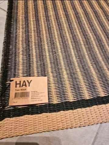 HAY vloermat 200 x 300 cm beschikbaar voor biedingen