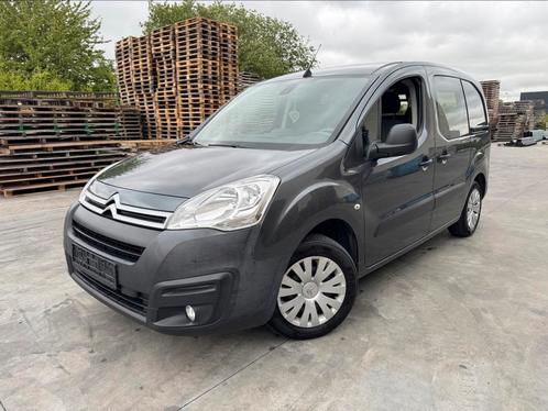 Citroen berlingo  1.6HDI automaat. 73kw. 2018, Auto's, Bestelwagens en Lichte vracht, Particulier, Adaptive Cruise Control, Airbags