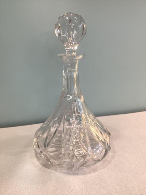 Karaf in gegoten kristal. 044/Ba., Antiek en Kunst, Antiek | Glaswerk en Kristal, Ophalen