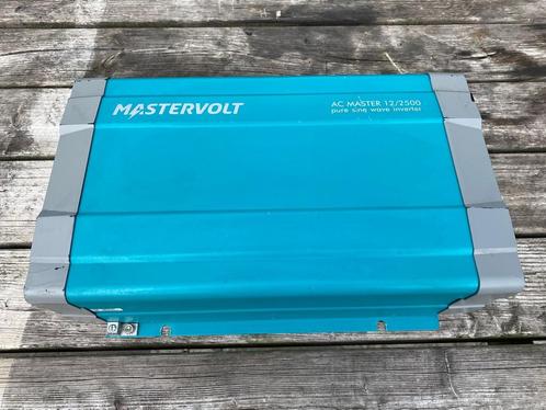 Mastervolt AC Master 12/2500 IEC (230 V) Omvormer Camper Bus, Caravans en Kamperen, Mobilhome-accessoires, Zo goed als nieuw, Ophalen of Verzenden