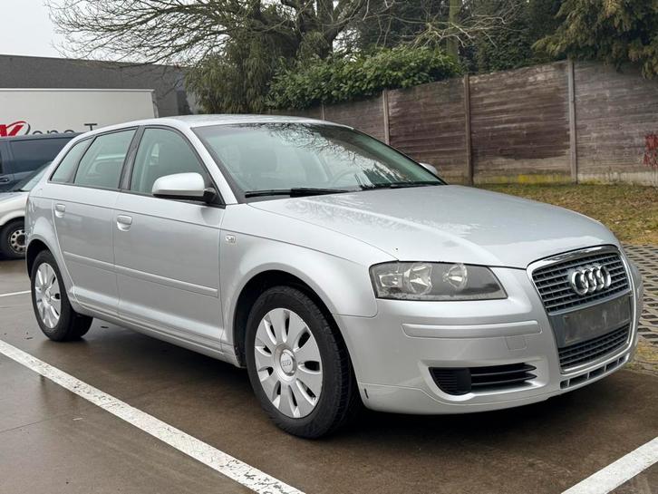 Audi A3 1.9 TDI 5d 105pk Airco Cruise Full service Audi, Autos, Audi, Particulier, A3, Cruise Control, Diesel, Euro 4, Hatchback