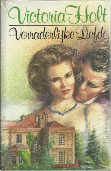 VERRADERLIJKE LIEFDE - VICTORIA HOLT beschikbaar voor biedingen
