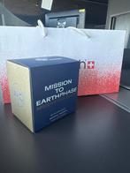 Swatch x Omega Mission to Earthphase – Moonshine Gold (Ref., Handtassen en Accessoires, Horloges | Heren, Kunststof, Polshorloge