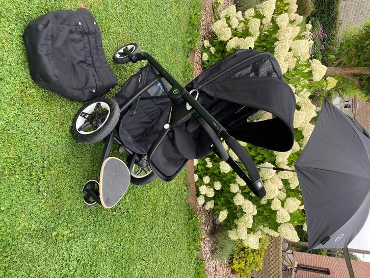 Poussette Cybex complète, Enfants & Bébés, Poussettes & Combinaisons, Comme neuf, Poussette, Autres marques, Avec siège auto, Avec nacelle