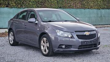 Chevrolet Cruze 2011 - Automaat- 2,0 Diesel- 128.000km-Airco beschikbaar voor biedingen
