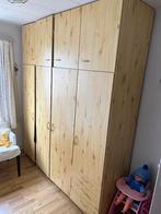 Garde robe à donner, Maison & Meubles, Armoires | Penderies & Garde-robes, Enlèvement, Utilisé, Pin, 200 cm ou plus