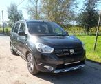 Dacia Lodgy 1.3 TCE 130pk Techroad / 7p / Navi / PDC, Auto's, Dacia, Stof, 4 cilinders, 7 zetels, 5 deurs