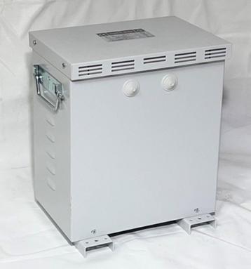 transformator 3x230V 3N400V 25 kilowatt nieuw beschikbaar voor biedingen