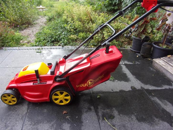 Grasmaaier Wolf A340E, Tuin en Terras, Grasmaaiers, Gebruikt, Elektrische grasmaaier, 30 t/m 39 cm, Cirkelmaaier, Mulchfunctie