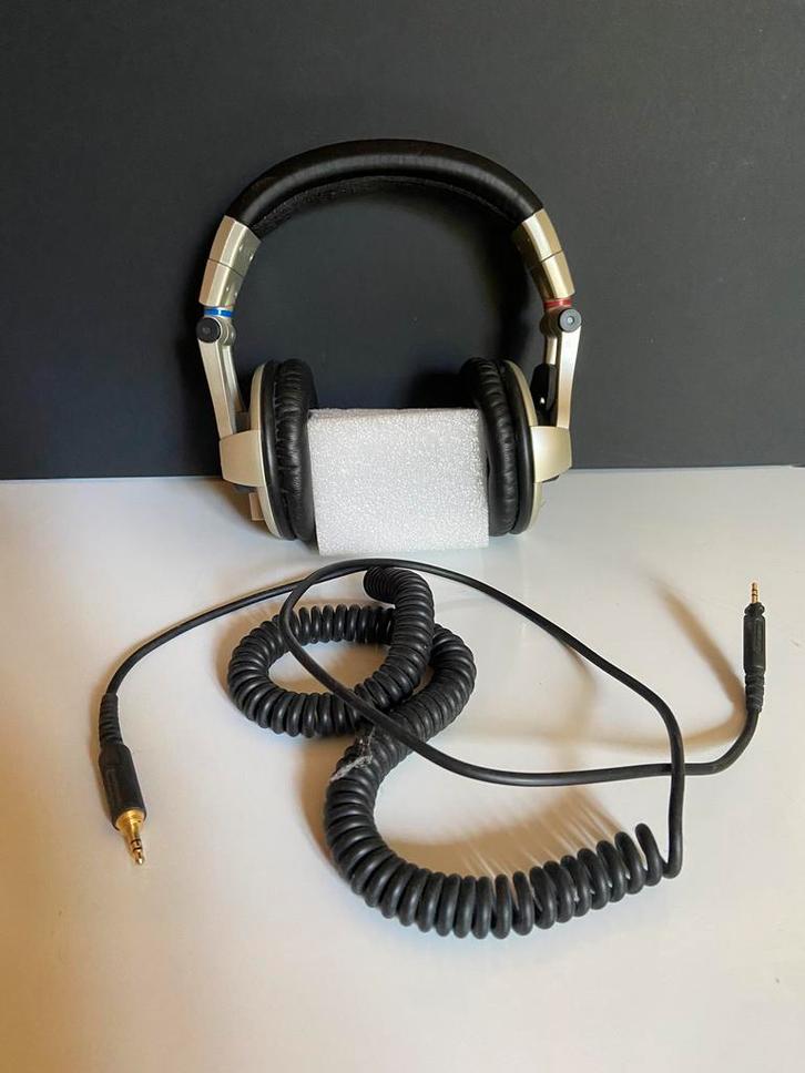 Casque audio SRH750DJ SHURE, Audio, Tv en Foto, Hoofdtelefoons, Zo goed als nieuw, Op oor (supra aural), Overige merken, Ophalen of Verzenden