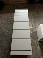 Ladenkast, Enlèvement