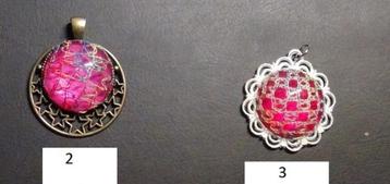 Kantkloswerkje op hangertje of speld beschikbaar voor biedingen