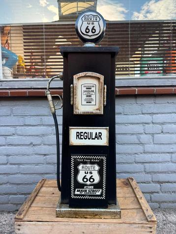 Route 66 Bezinepomp decoratie beschikbaar voor biedingen