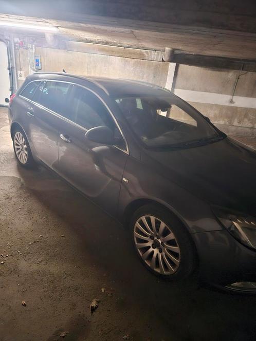 Opel insignia 2.0cdti 96kw Automaat
Jaar 2010 euro 5, Auto's, Opel, Particulier, Insignia, Airbags, Airconditioning, Bochtverlichting