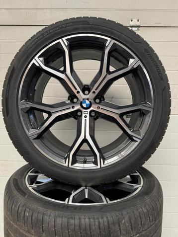 21’’ BMW X5 X6 G05 G06 VELGEN ZOMERBANDEN ORIG 741M, Auto-onderdelen, Gebruikt, 275 mm, Banden en Velgen, Personenwagen