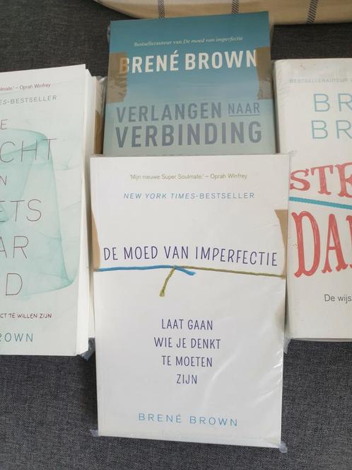 Boeken van Brené Brown - oa De moed van imperfectie, Boeken, Psychologie, Zo goed als nieuw, Ophalen of Verzenden