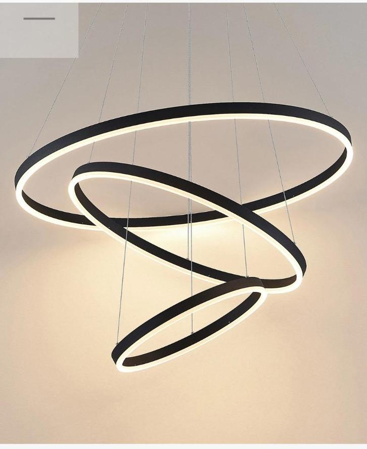 Moderne verstelbare hanglamp, Huis en Inrichting, Lampen | Hanglampen, Zo goed als nieuw, Metaal, Ophalen