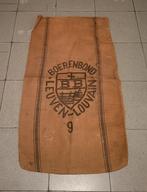 Oude jute zak Boerenbond Leuven, Ophalen