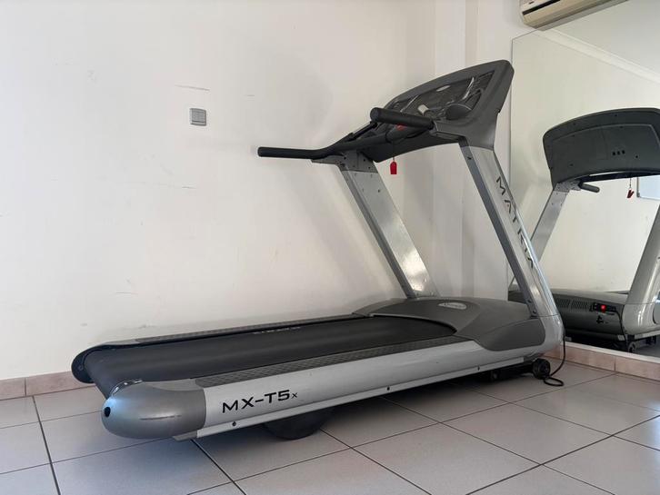 MATRIX – T5-MX – LOOPBAND, Sport en Fitness, Fitnessmaterialen, Zo goed als nieuw, Ophalen