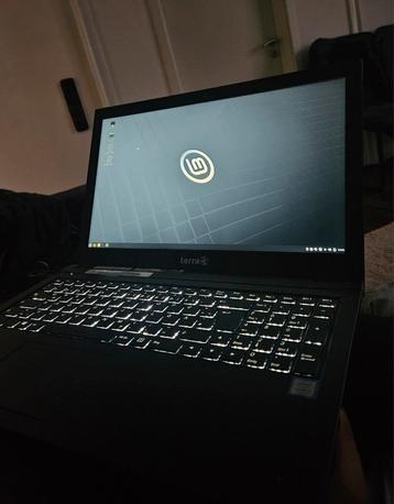Terra Mobile 1515 – goed onderhouden laptop met Linux Mint 2 beschikbaar voor biedingen