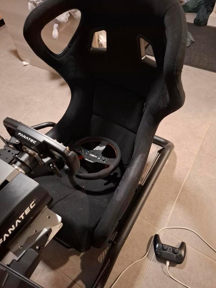 Volledige fanatec racesimulator (mag ook in stukken weg), Consoles de jeu & Jeux vidéo, Consoles de jeu | Sony Consoles | Accessoires