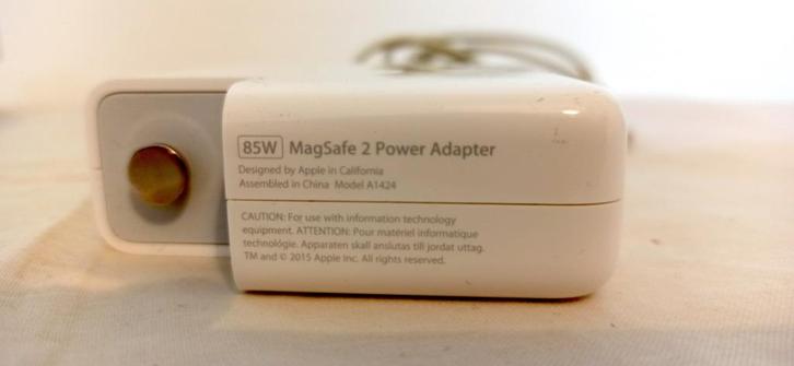Apple Magsafe 1 85w originele lader, Computers en Software, Laptop-opladers, Gebruikt, Ophalen of Verzenden