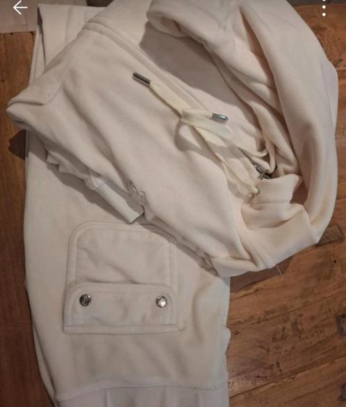 JuicyCouture velours set NIEUW!!!, Kleding | Dames, Homewear, Zo goed als nieuw, Maat 38/40 (M), Overige kleuren, Ophalen of Verzenden