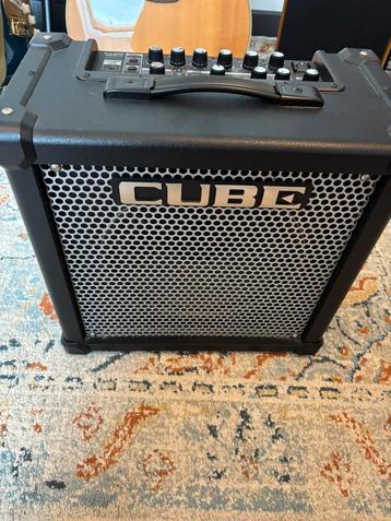 Roland CUBE-40GX beschikbaar voor biedingen