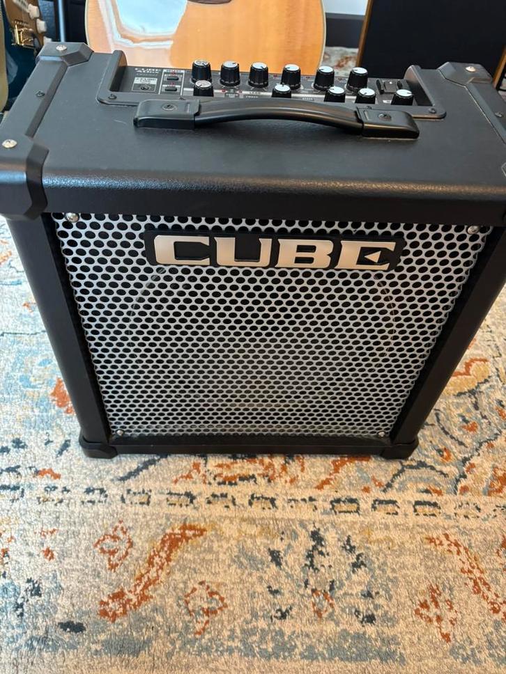 Roland CUBE-40GX, Muziek en Instrumenten, Versterkers | Bas en Gitaar, Zo goed als nieuw, Ophalen