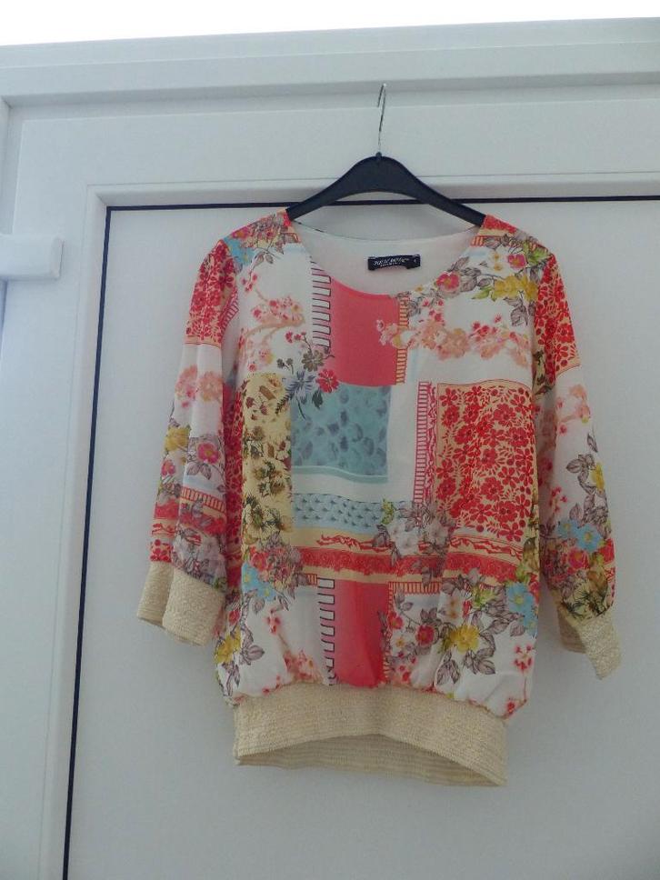 Julie Mode leuk bloesje met print - maat small, Kleding | Dames, Blouses en Tunieken, Zo goed als nieuw, Maat 36 (S), Overige kleuren