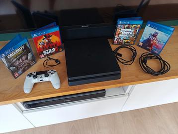 PS4 met controller en games beschikbaar voor biedingen