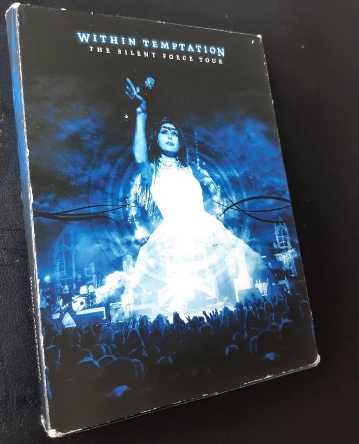 WITHIN TEMPTATION - The Silent Force Tour (2DVD+CD), CD & DVD, CD | Hardrock & Metal, Comme neuf, Coffret, Enlèvement ou Envoi
