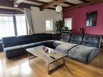 Luxe hoeksalon donker grijs beschikbaar voor biedingen